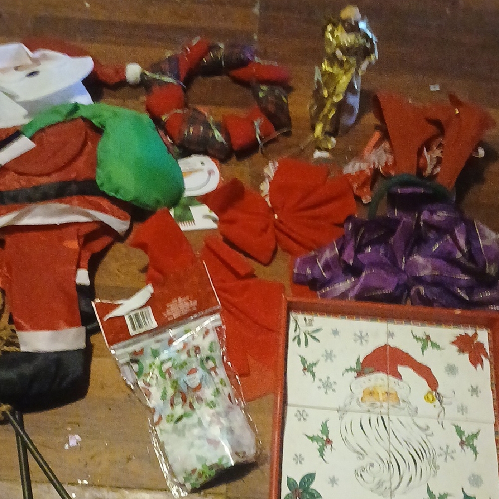Festive Christmas Decor Set